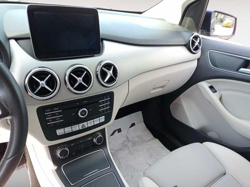 Mercedes-Benz B 180 s Sport Next auto