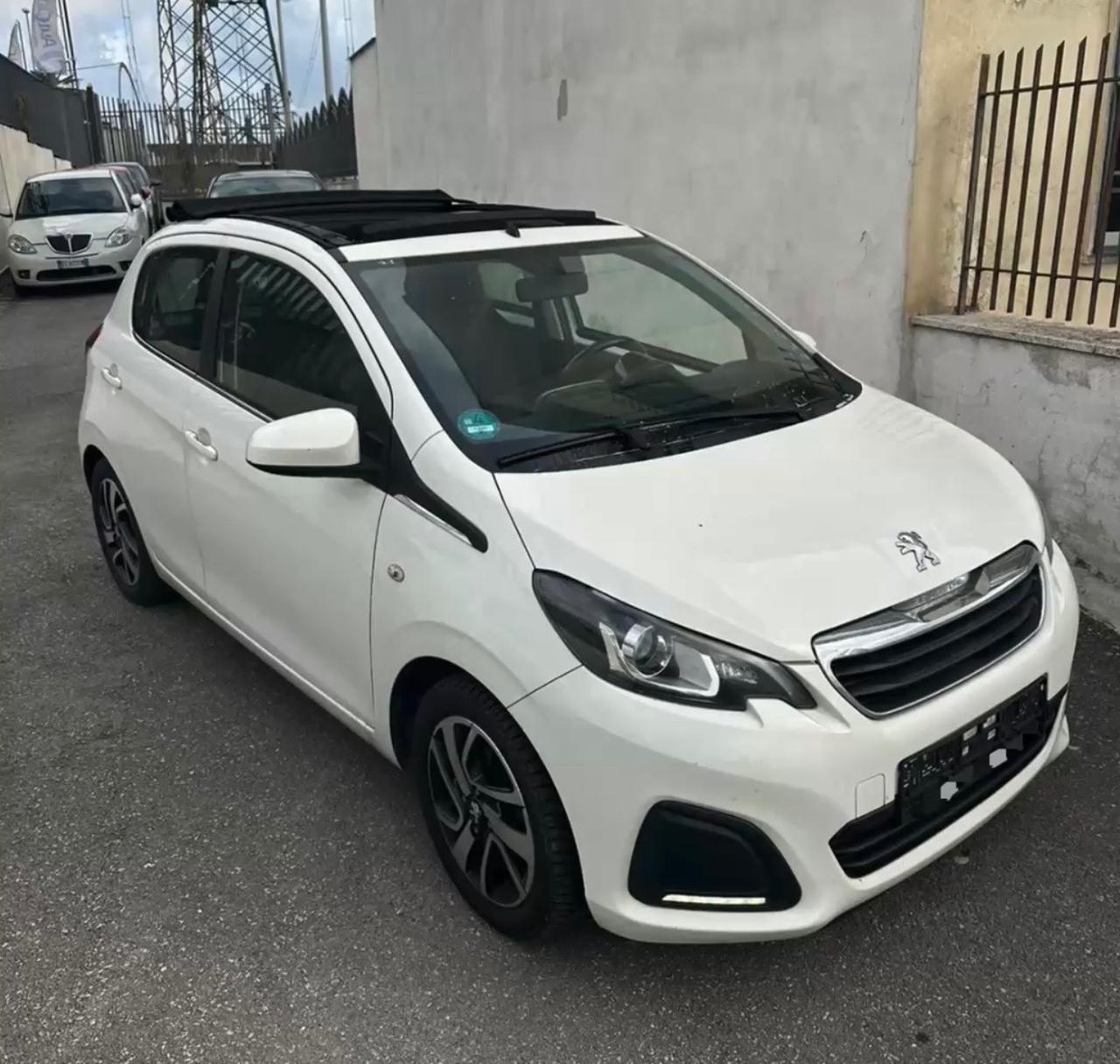 Peugeot 108 VTi 68 5 porte Allure CabrioPDC