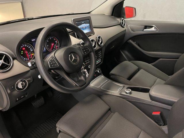 MERCEDES-BENZ B 180 d Automatic Business