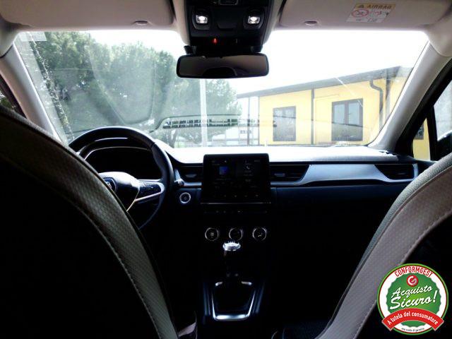 RENAULT Captur Mild Hybrid 140 CV Intens