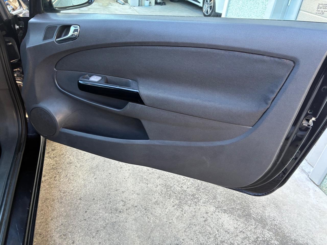 Opel Corsa 1.3 CDTI 90CV 3 porte Sport