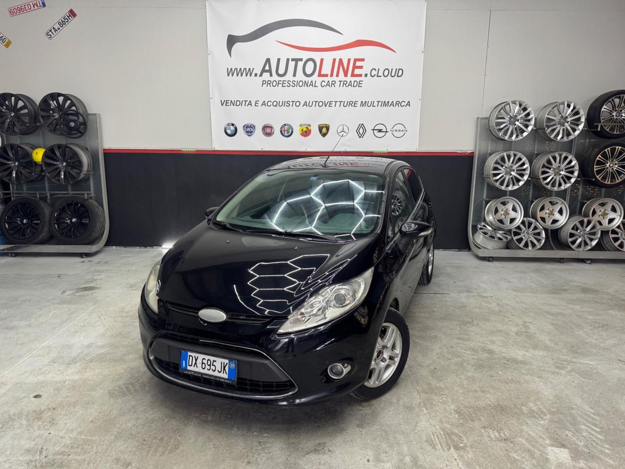 Ford Fiesta 1.4 Benzi. GPL 5Porte ADATTA NEOPATENTATI