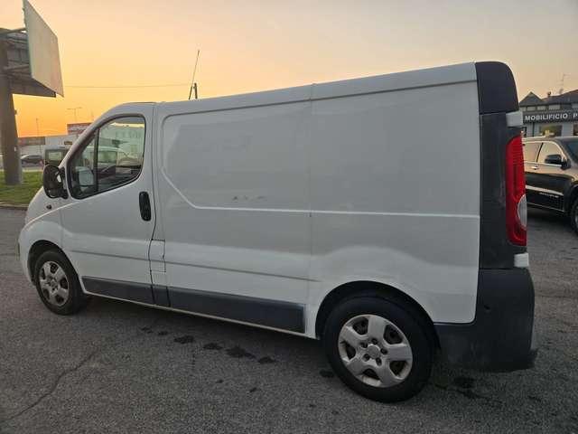 Opel Vivaro 2.5 CDTI Automatico