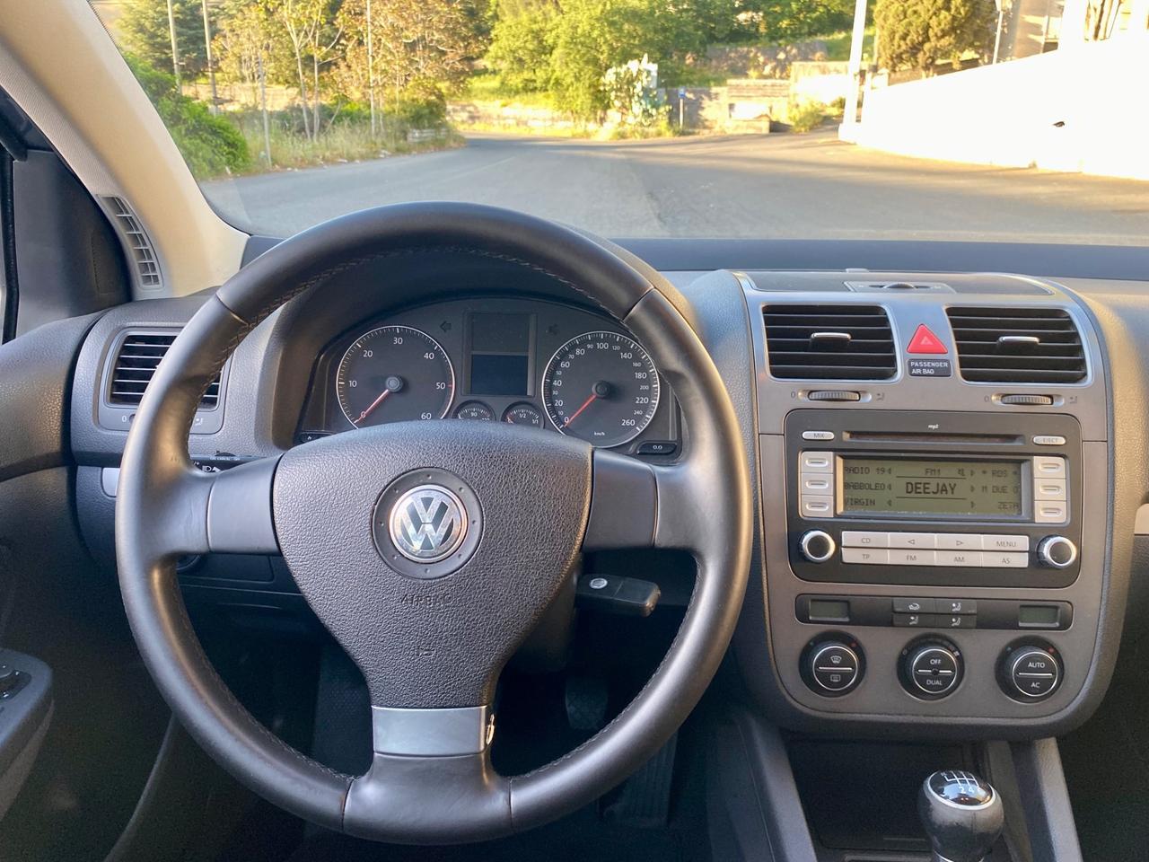 Volkswagen Golf 1.9 TDI 105cv 6 marce 5p. United