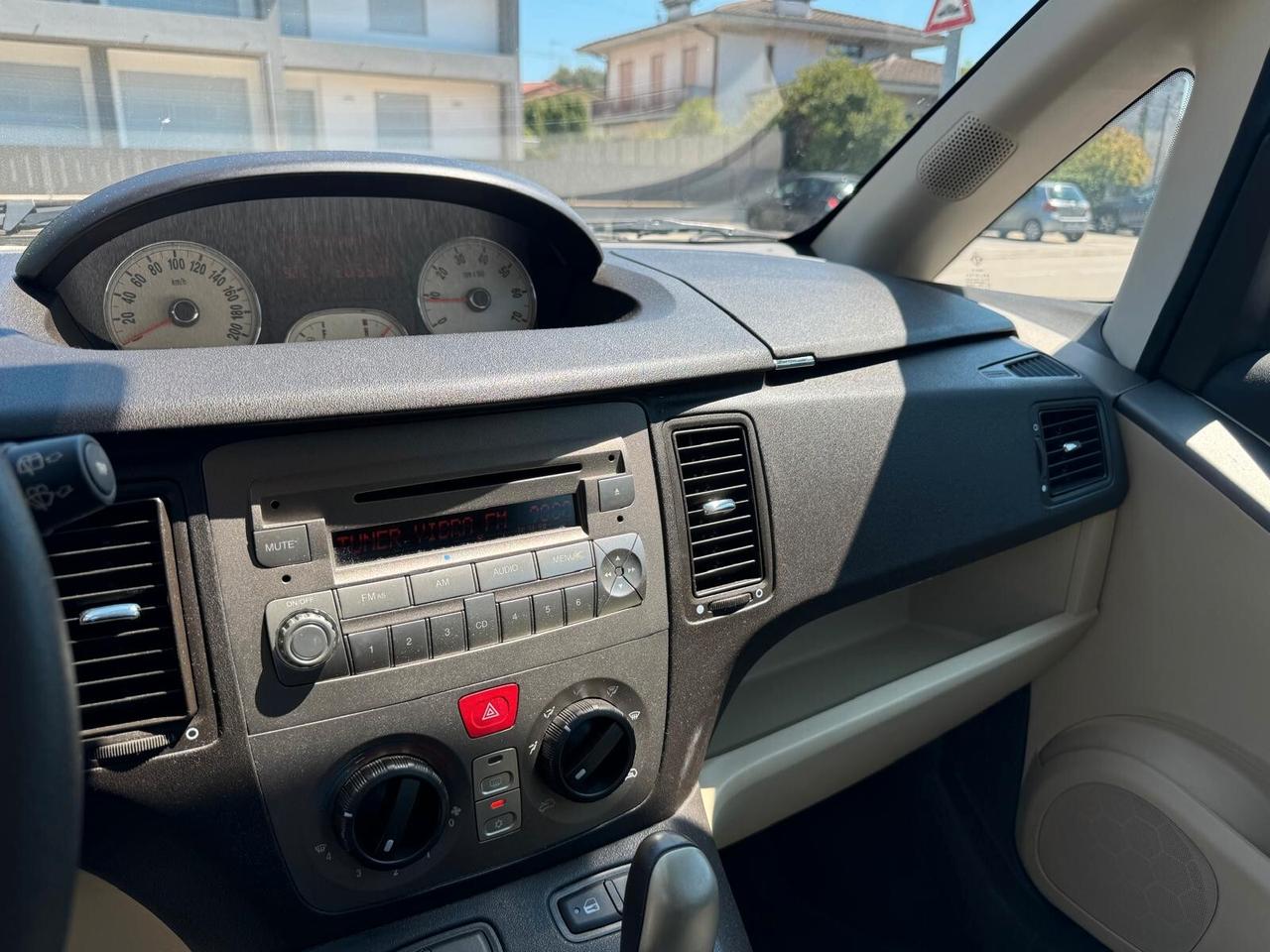 Lancia MUSA 1.4 16V Platino Plus