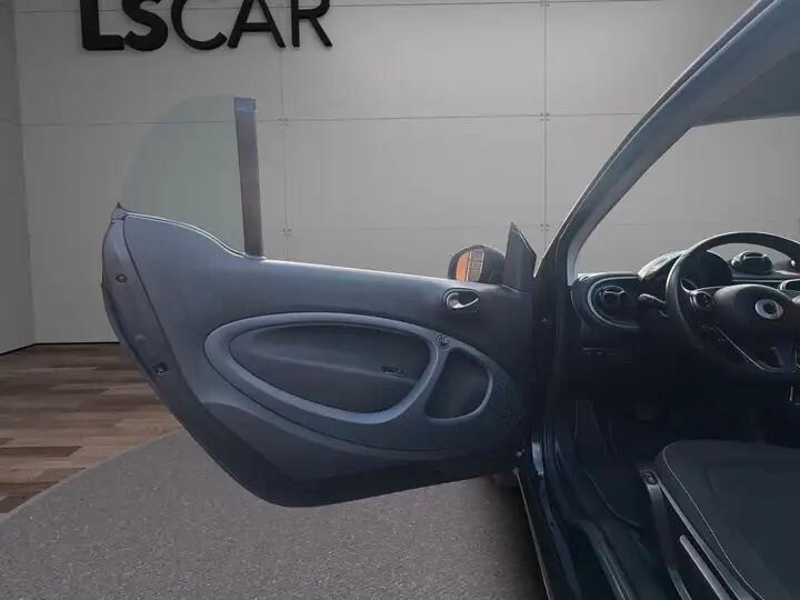 Smart ForTwo 70 1.0 Passion UNIPRO -PROMO FINANZIAMENTO LS CAR