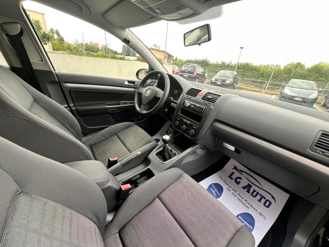 Volkswagen Golf 1.6 5p. Comfortline