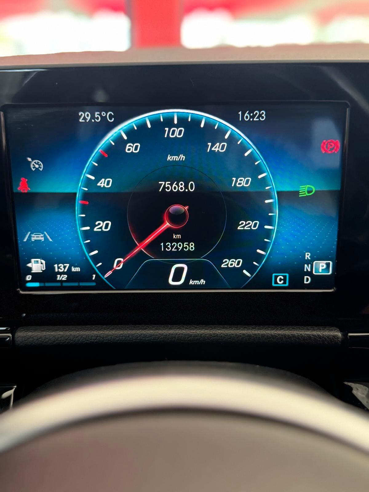 Mercedes-benz GLA 200 d Automatic 4Matic Sport