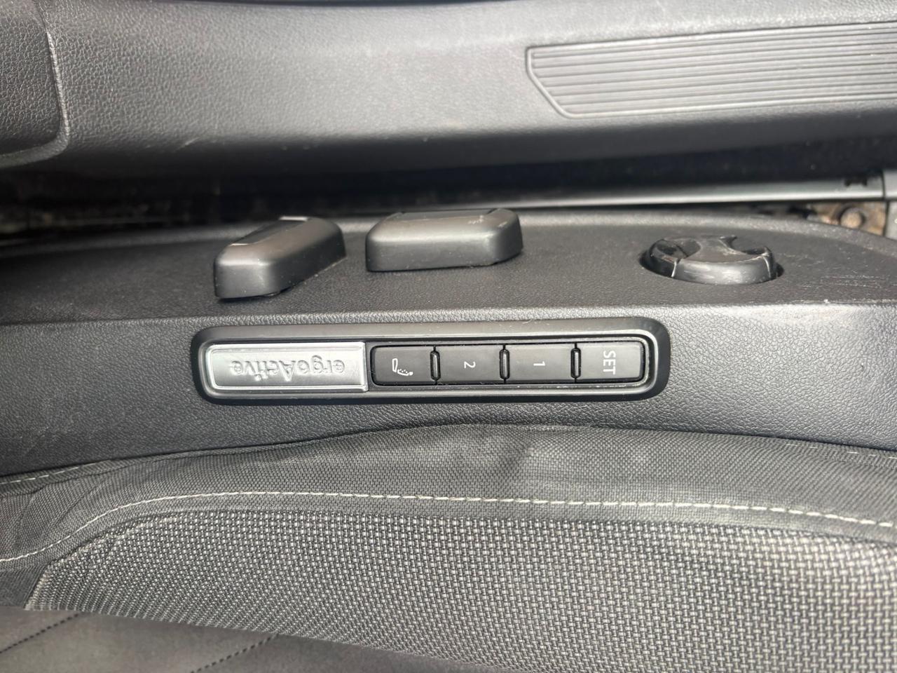 Volkswagen Golf 8 style