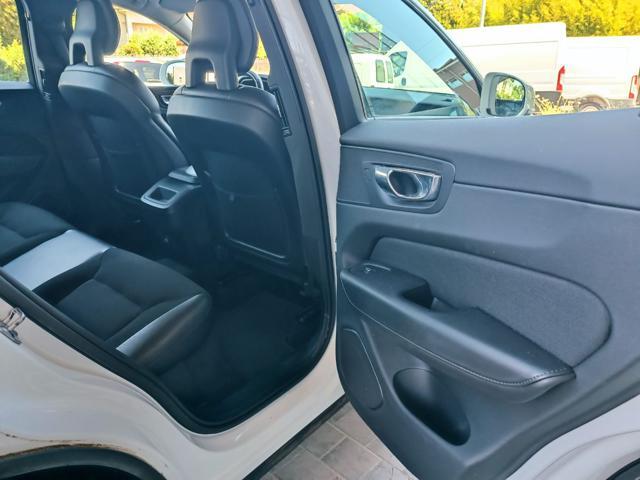 VOLVO XC60 D4 AWD Geartronic Business