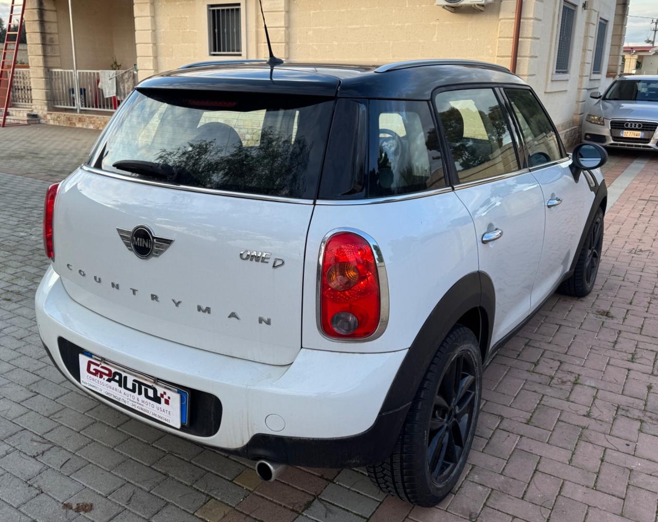 Mini Countryman 1.6d 90 CV SPORT
