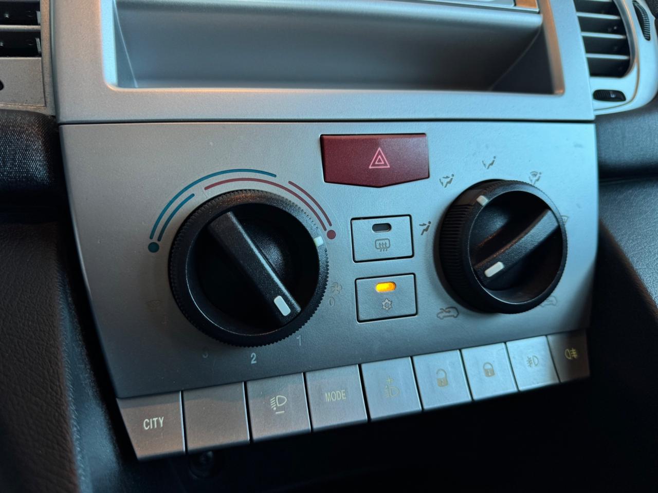 Lancia Ypsilon 1.2 Oro 54.000km Neopat