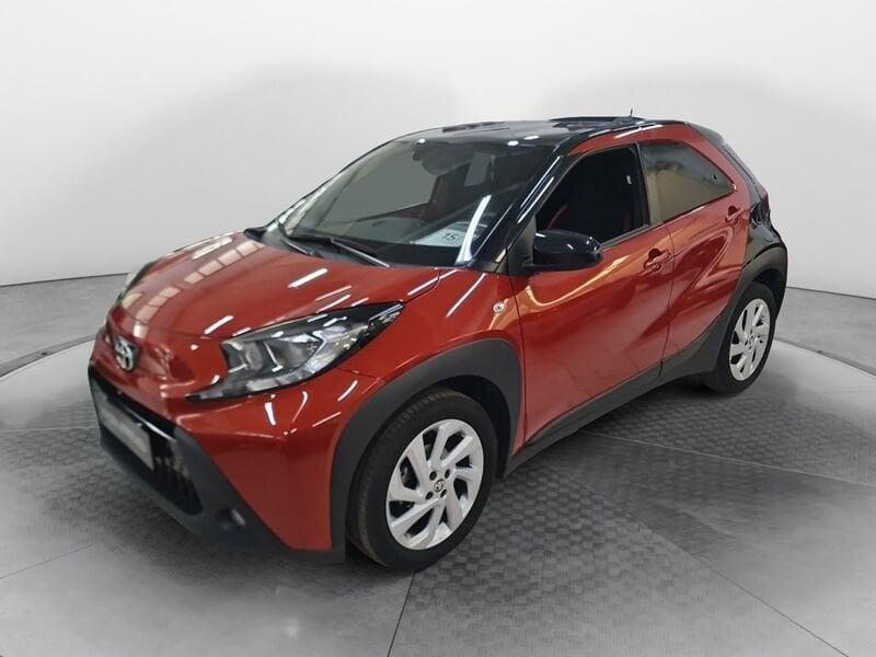 Toyota Aygo X Aygo X 1.0 VVT-i 72 CV 5 porte Lounge