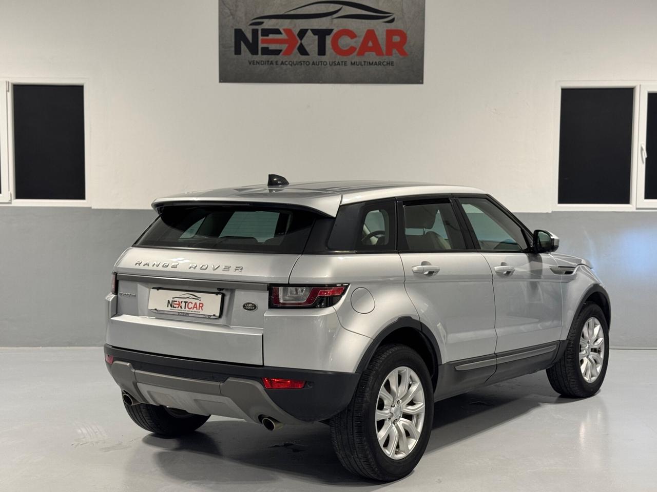 Land Rover Range Evoque 2.0 TD4 Pelle Navi !