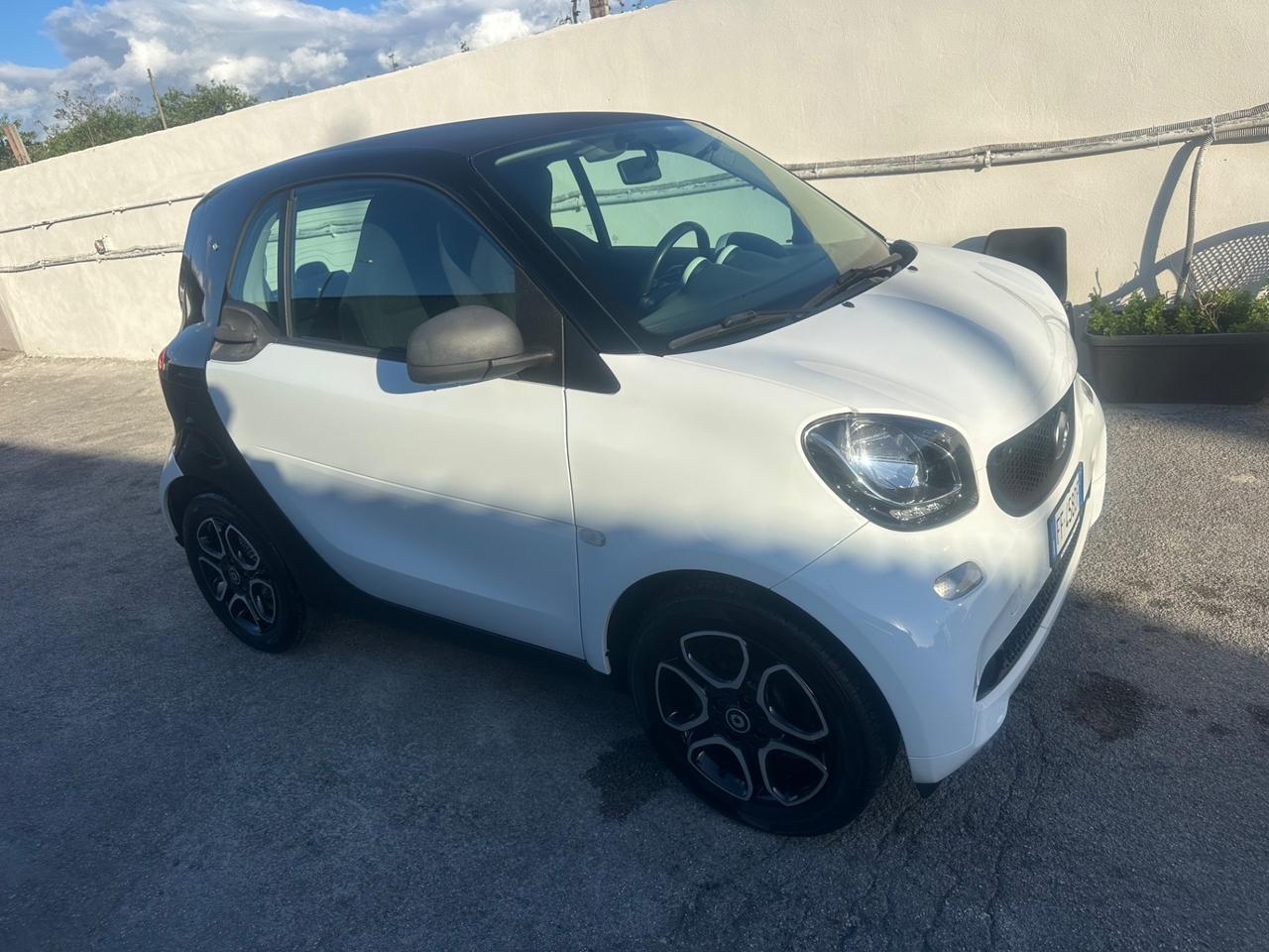 Smart ForTwo 1.0 71CV MANUALE