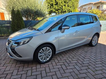 Opel Zafira TOURER