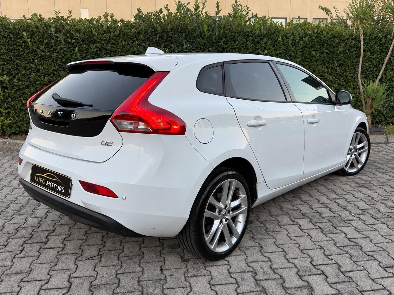 Volvo V40 D2 Kinetic - 2016 - EURO6B