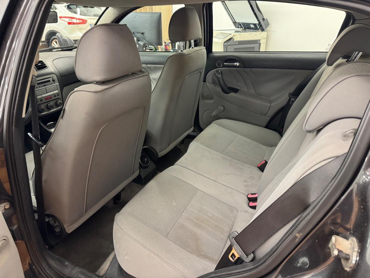 Alfa Romeo 147 1.6 BENZINA OK NEOPATENTATI