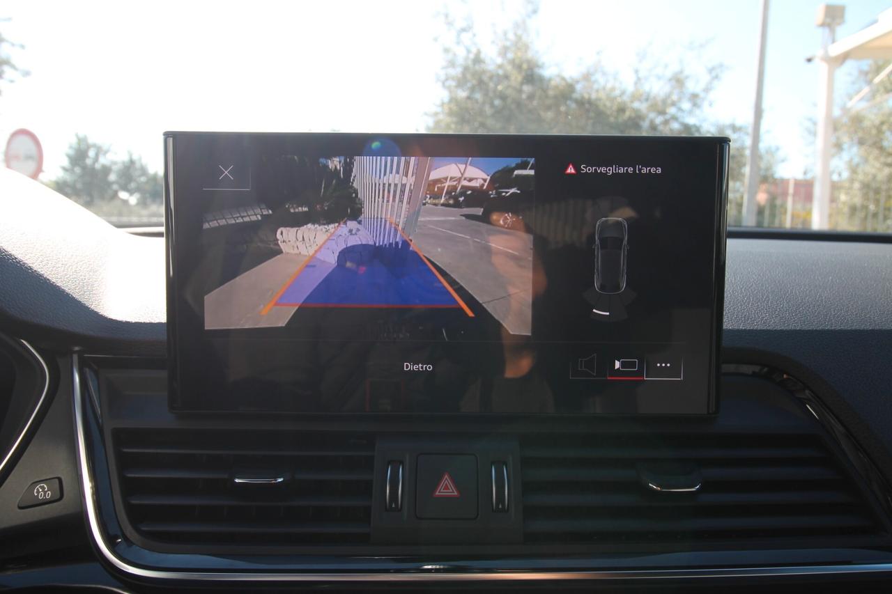 Audi Q5 SPB 40 TDI 204 Identity Black |10.2023