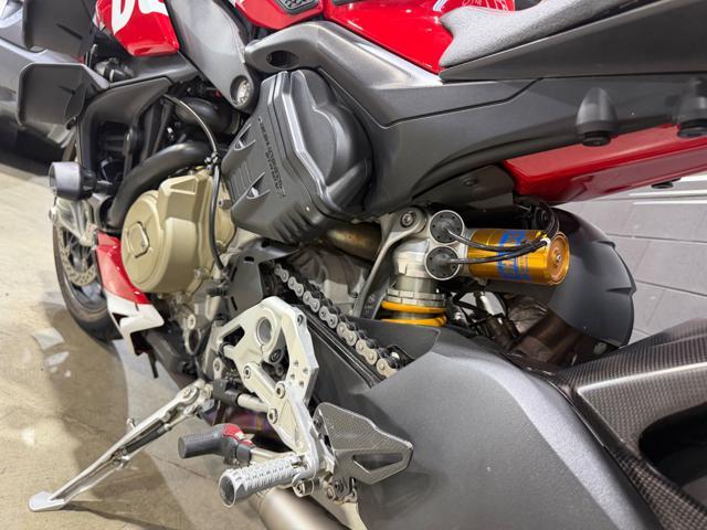 DUCATI Streetfighter V4 V4S AKRAPOVIC CARBONIO POWERPARTS