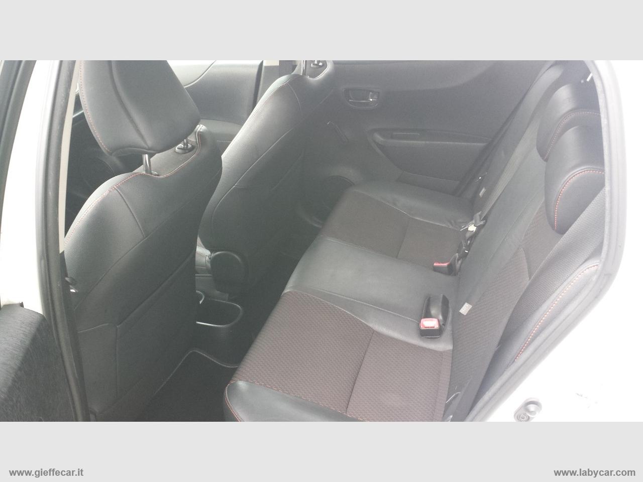 TOYOTA Yaris 1.3 5p. Style