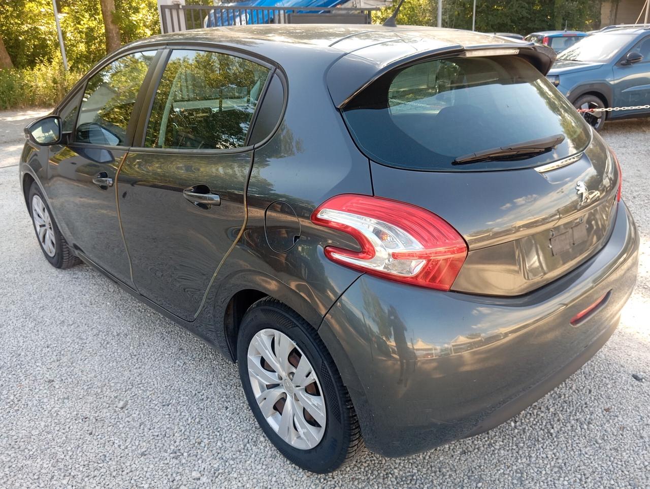 Peugeot 208 Automatica 5 porte Active