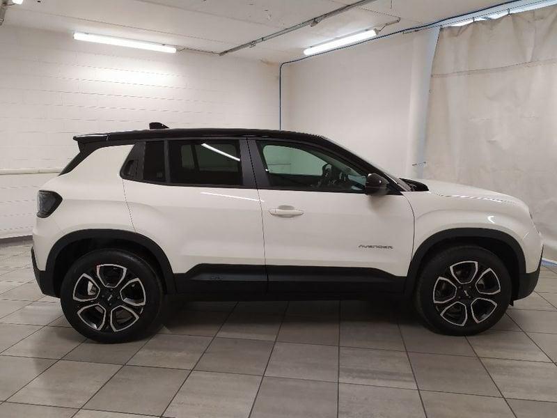 Jeep Avenger 1.2 turbo e-hybrid mhev Summit fwd 110cv edct6