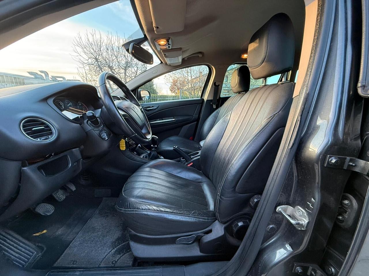 Lancia Delta 1.6 mjt 120cv my14