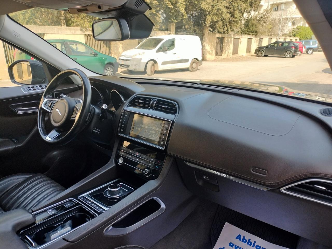 Jaguar F-Pace 2.0 D 180 CV AWD aut. Prestige