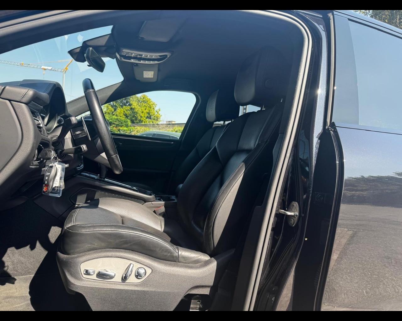 PORSCHE MACAN 2.0 T 265cv PDK