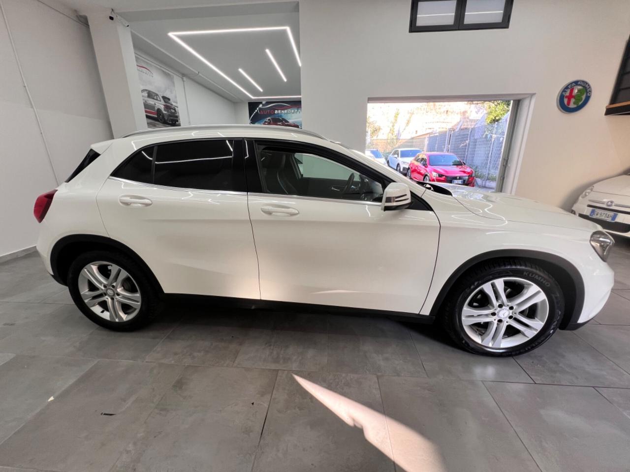 Mercedes GLA 200 CDI (d) Automatic 4Matic Sport 2015