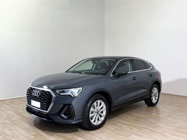 Audi Q3 SPB 45 TFSI e S tronic Business Plus