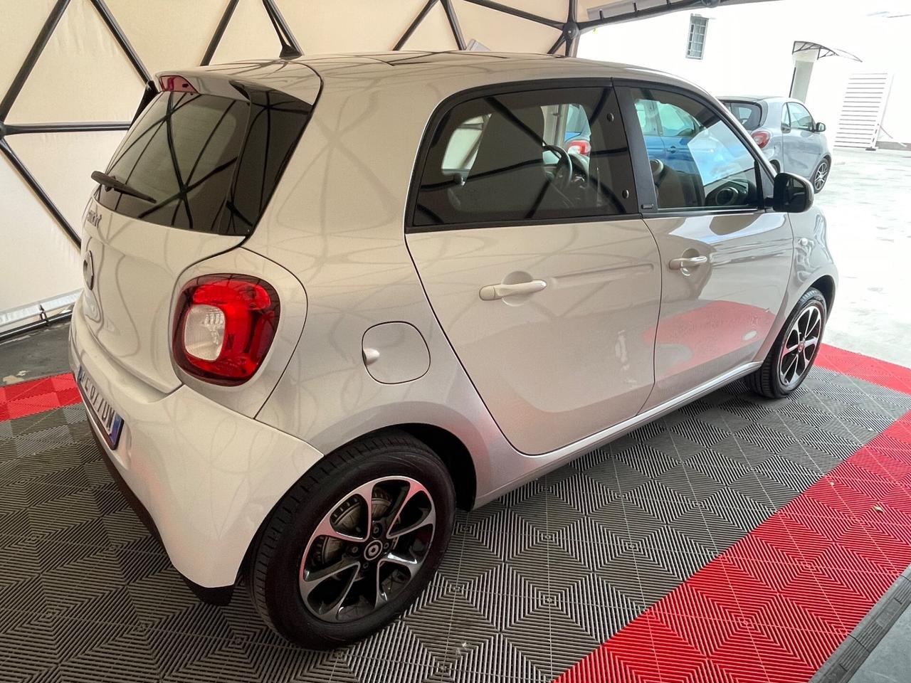 Smart ForFour 70 1.0 Prime