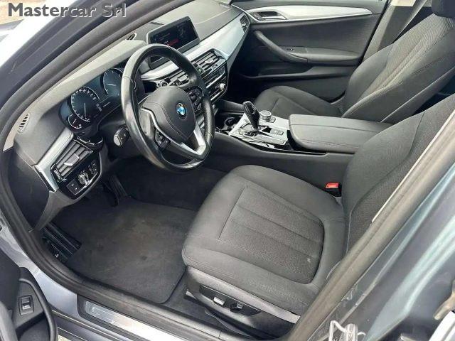 BMW 520 d Touring xdrive 190cv Business auto - FX457SL