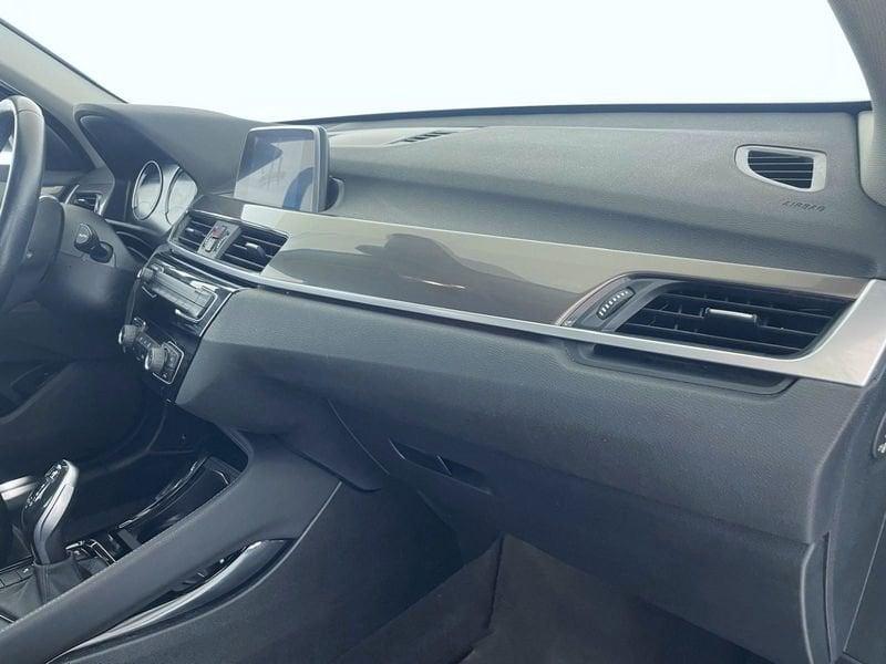 BMW X1 sDrive18d X Line