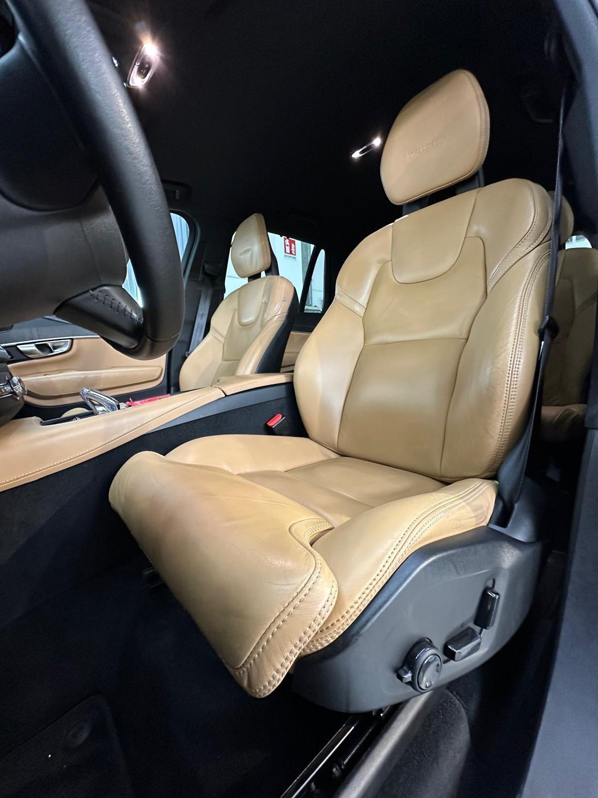 Volvo XC 90 XC90 B5 (d) AWD Geartronic Inscription