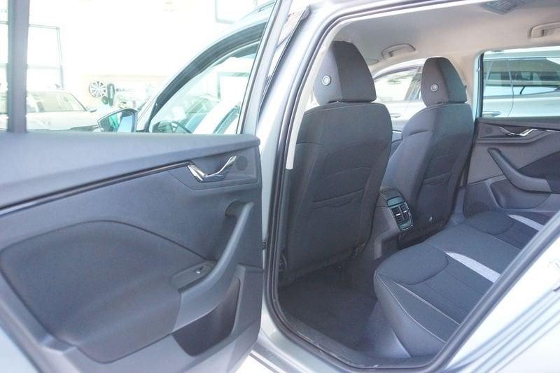 Škoda Kamiq Kamiq 1.0 TSI 115 CV Black Dots+TELECAMERA