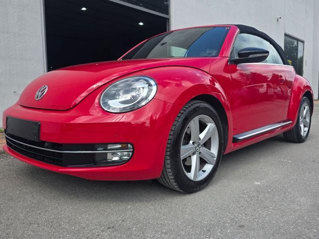 VOLKSWAGEN Maggiolino Cabrio 2.0 TDI Sport 6 marce FARI LED