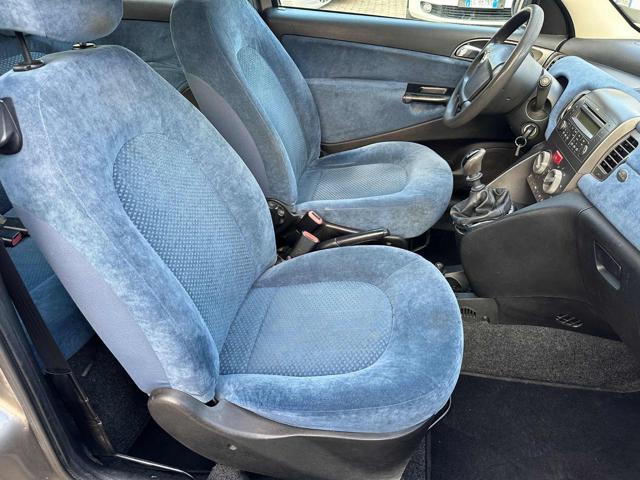 LANCIA Ypsilon 1.2 16V Platino