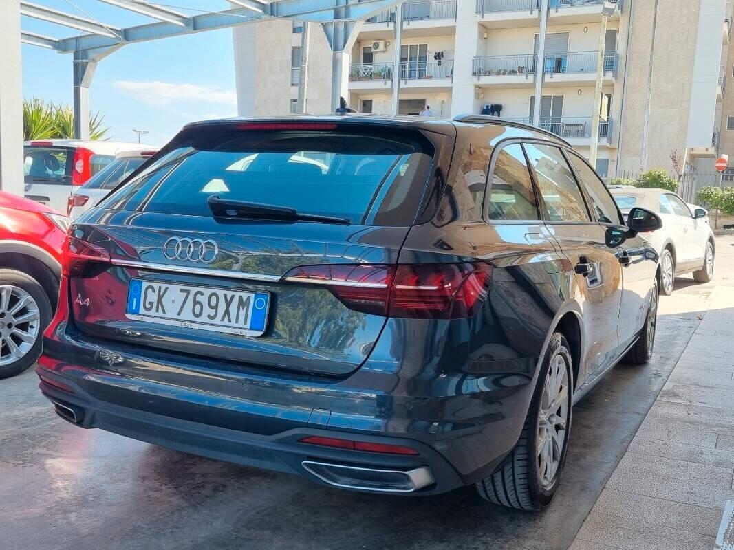 Audi A4 V Avant 40 2.0 tdi mhev 204cv s-tronic