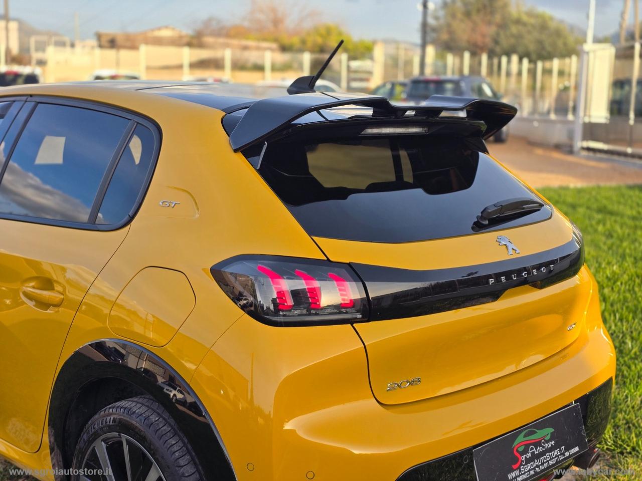 PEUGEOT 208 BENZ. 100CV 5p. GT