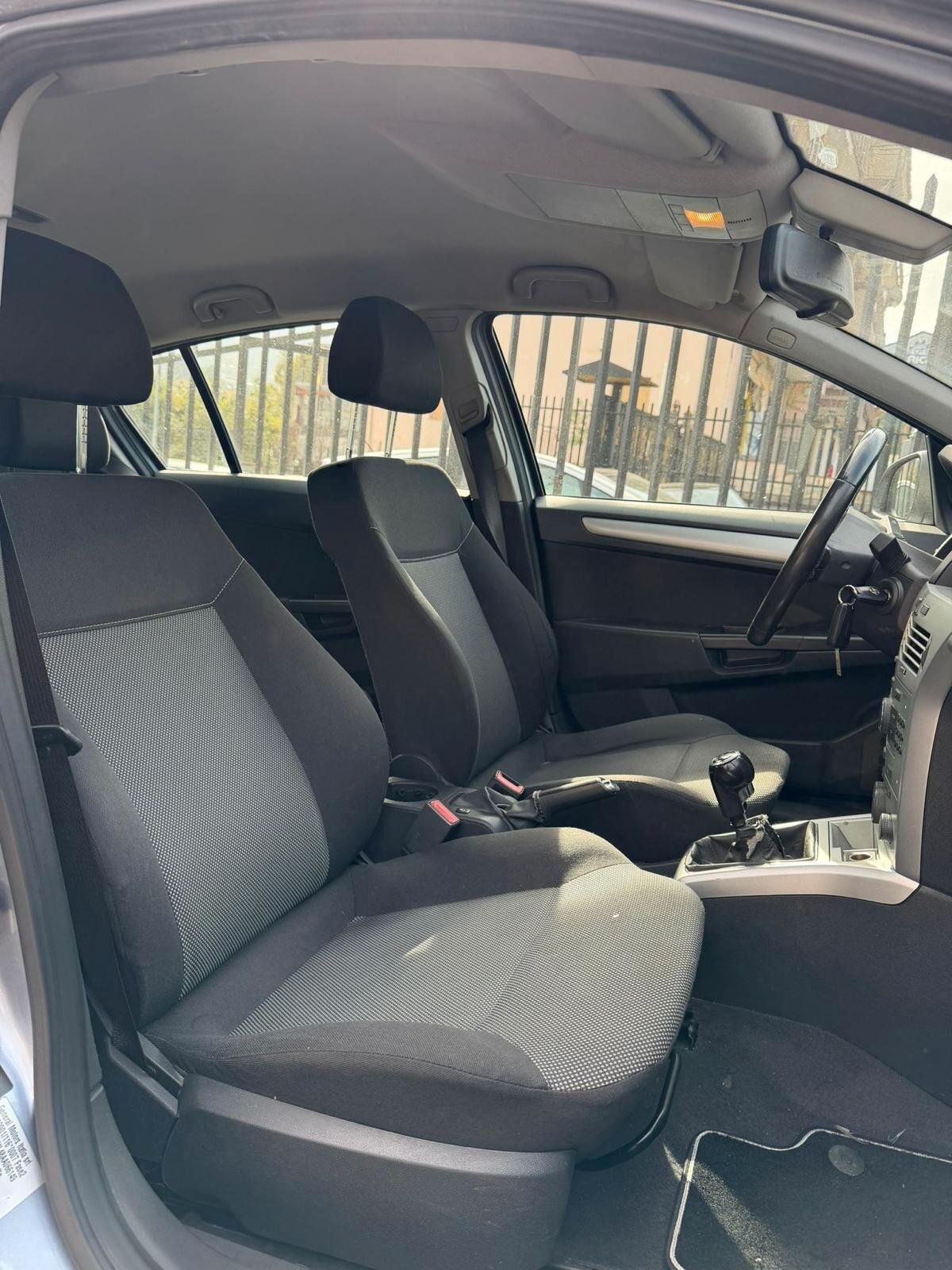 Opel Astra 1.4 Turbo 140CV 5 porte Cosmo