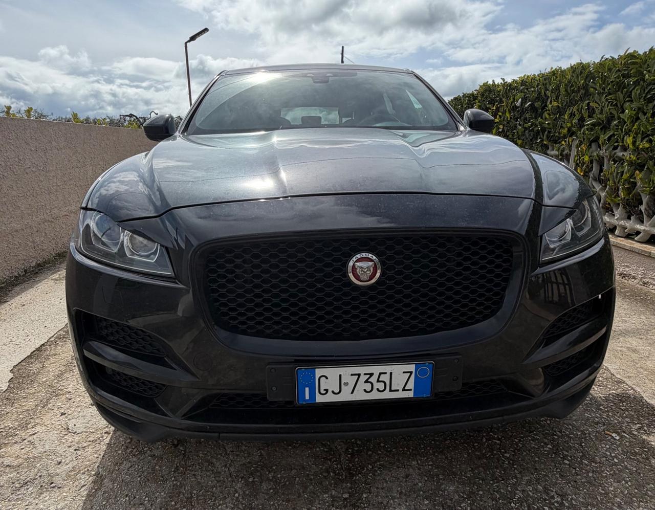 Jaguar F-Pace 2.0 D 180 CV AWD R-Sport