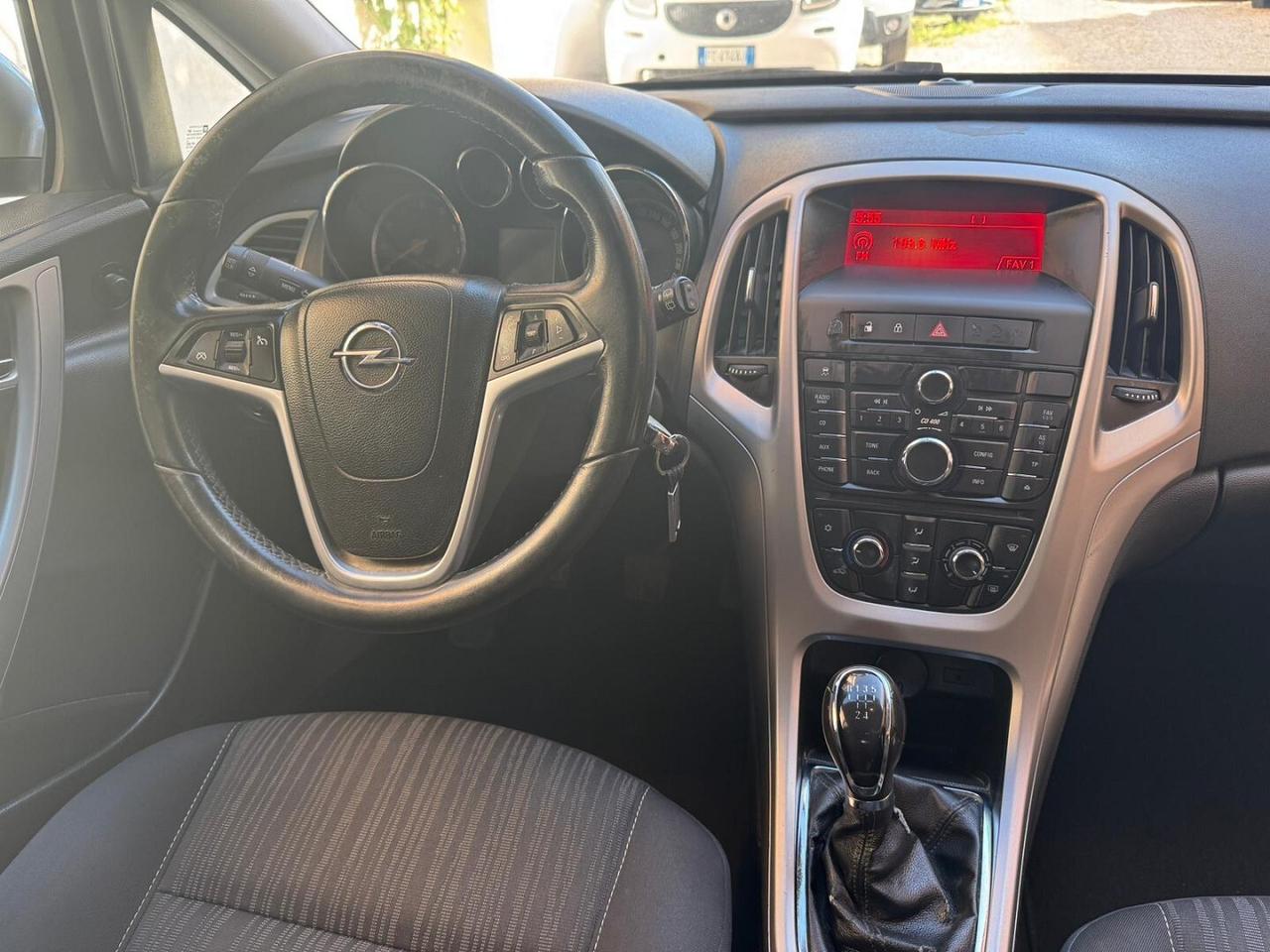 OPEL Astra 1.4 100CV 5 porte Cosmo IMPIANTO GPL
