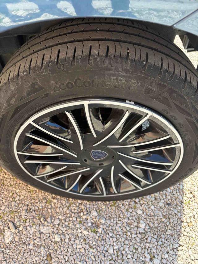 LANCIA Ypsilon 1.0 FireFly 5 porte S&S Hybrid Gold