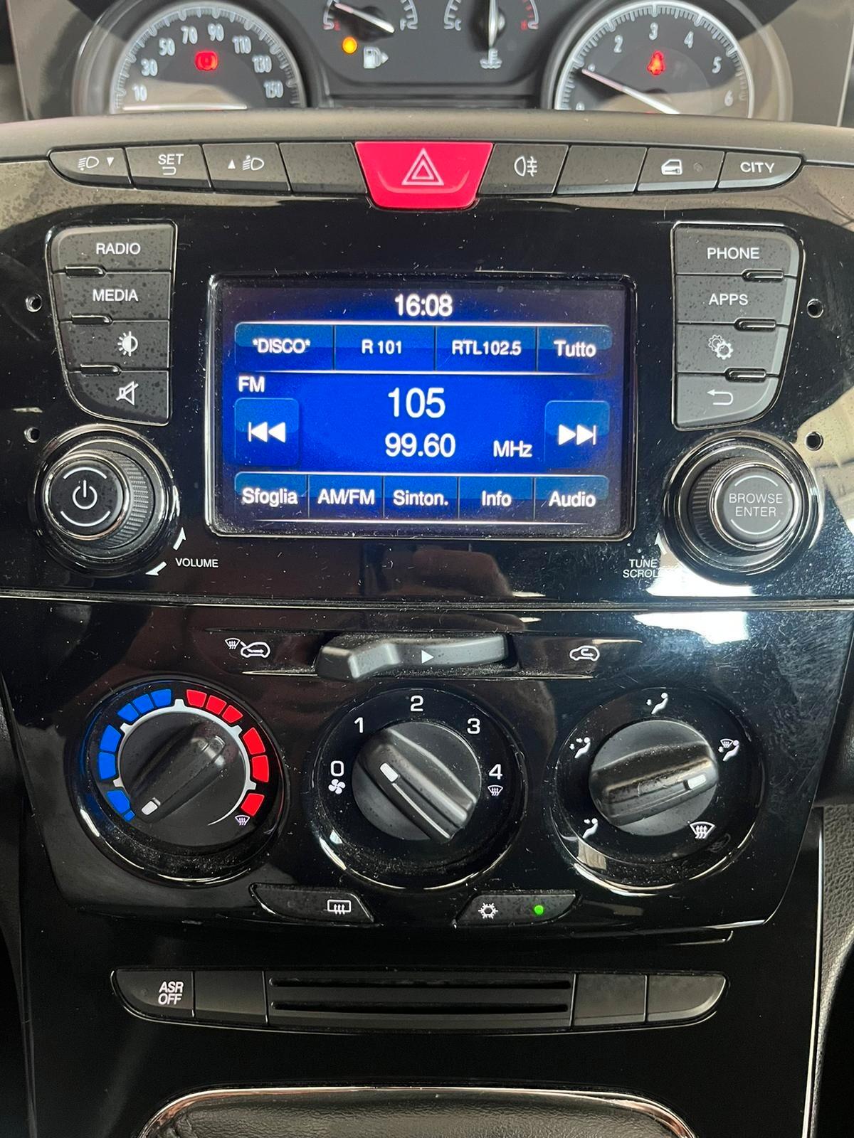 Lancia Ypsilon 1.2 69 CV 5 porte Gold NON VINCOLATO A FINANZ