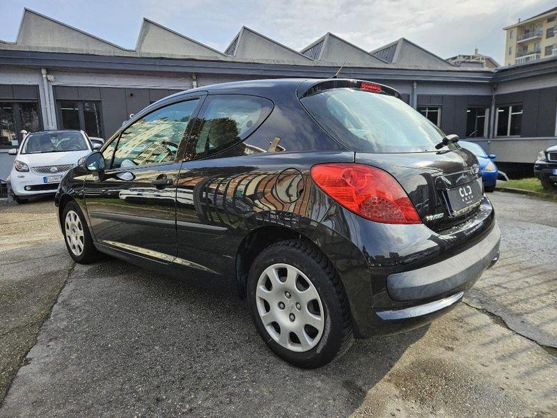 Peugeot 207 1.4 HDi 70CV 3p. ONE Line