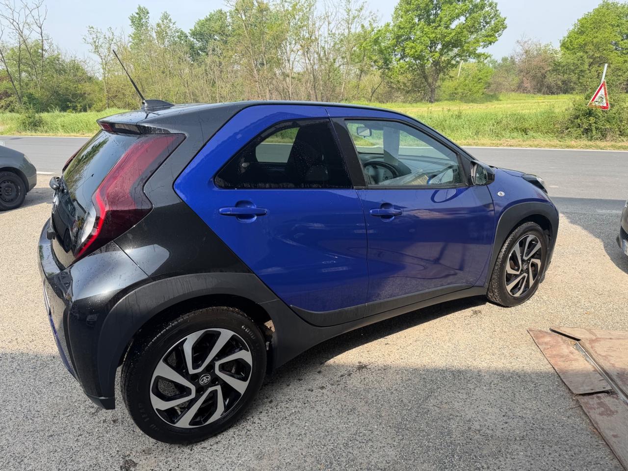 Toyota Aygo X 1.0 VVT-i 72 CV 5 porte Trend