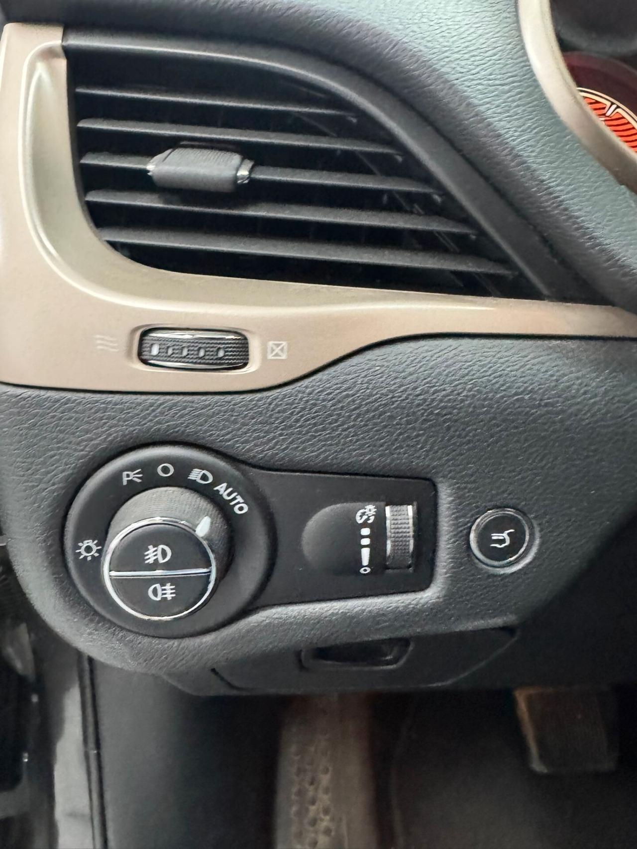 Jeep Cherokee 2.2 Mjt II 4WD Active Drive I Overland