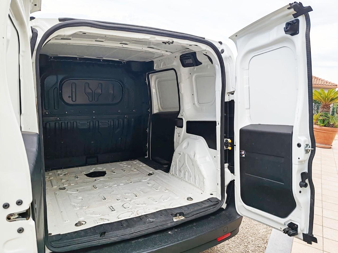 Fiat Doblò 1.6 MJT 105CV